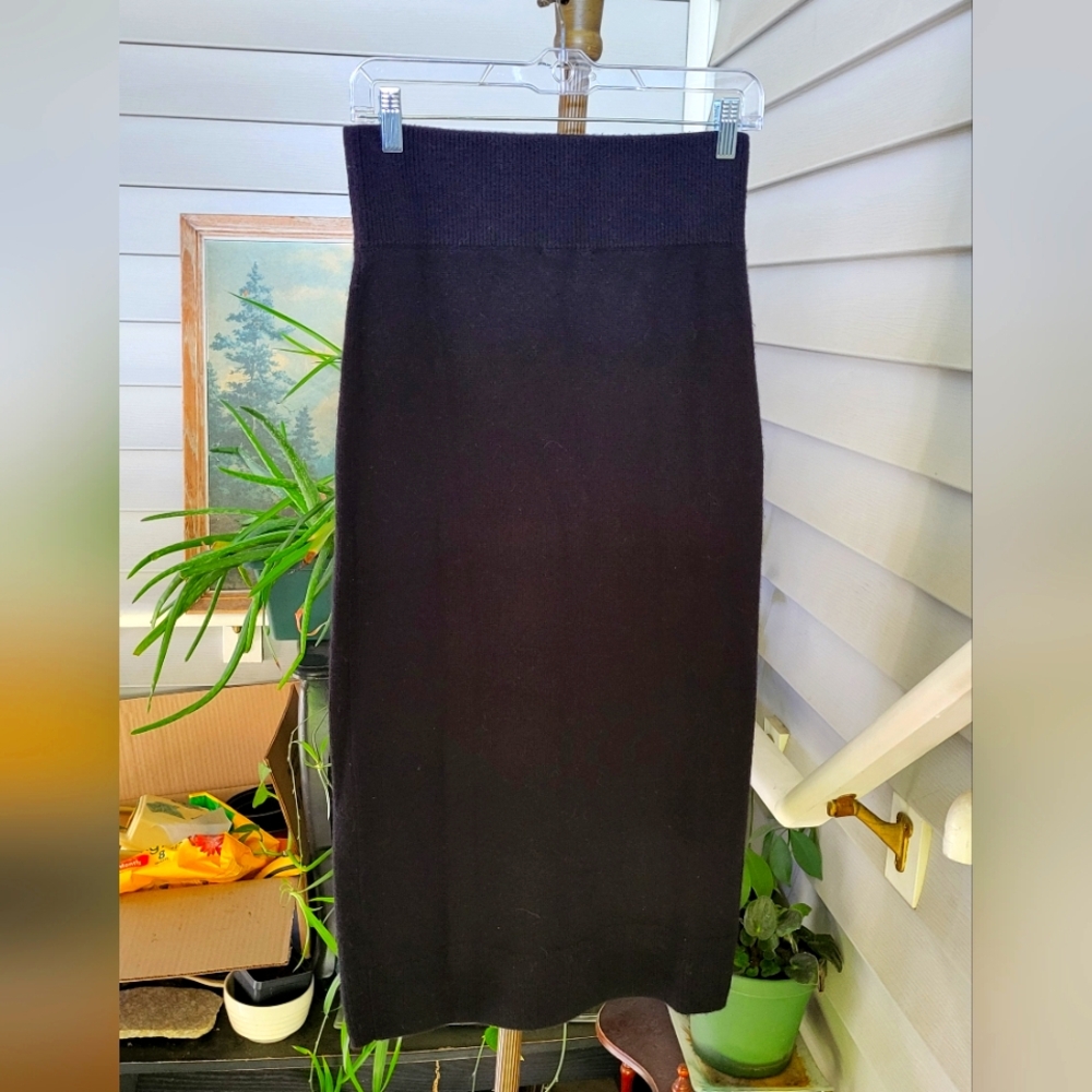 Quince Cashmere Midi
